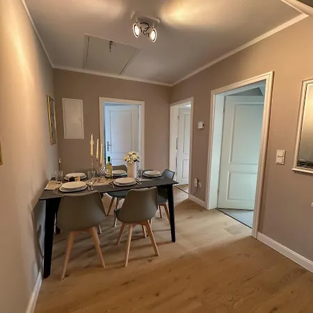 Apartman Uferresidenz - Altbau-charme & Komfort Am Wasser *